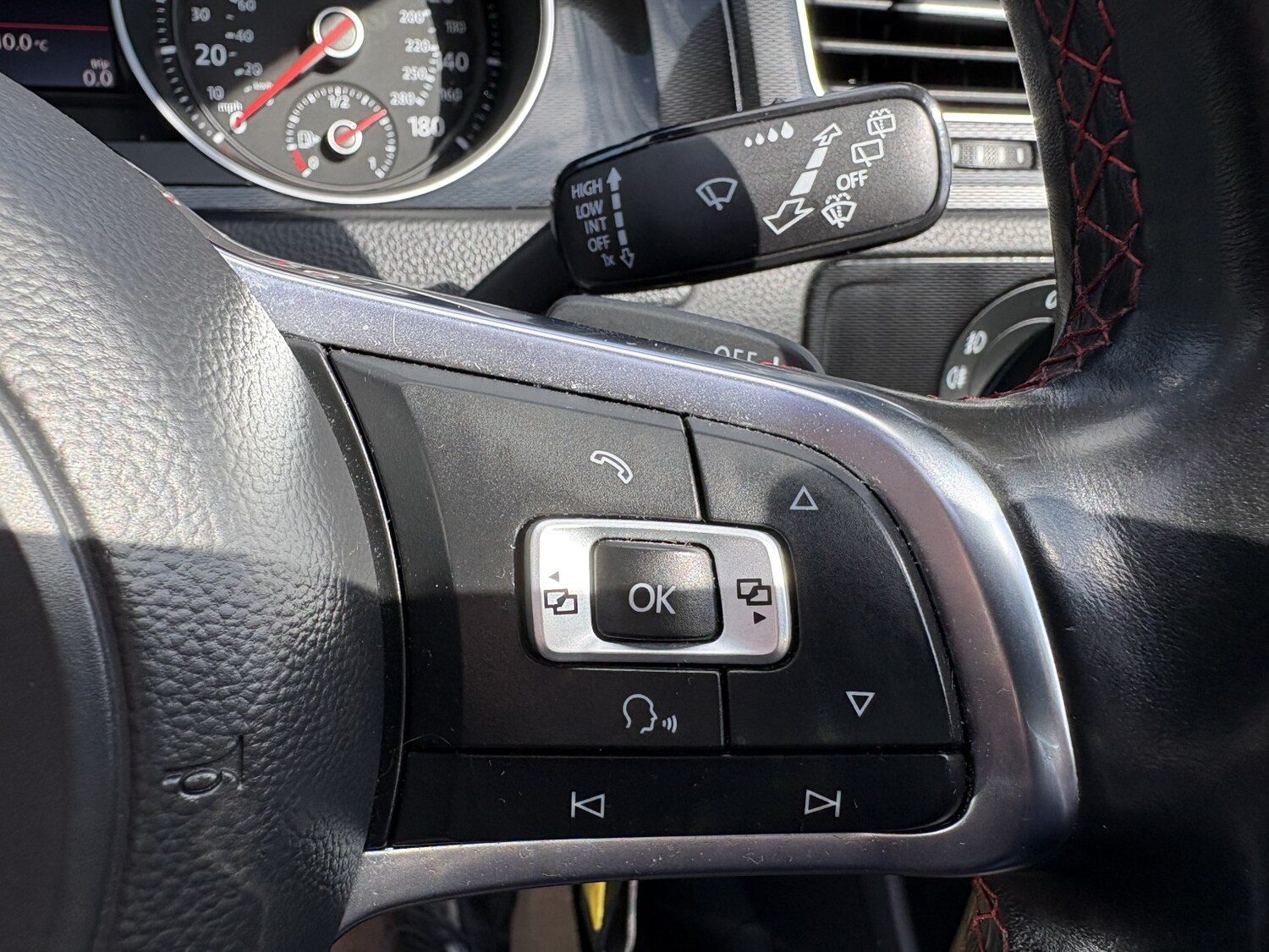 Used Volkswagen Golf 2017 for sale - 78112168: Photo 30