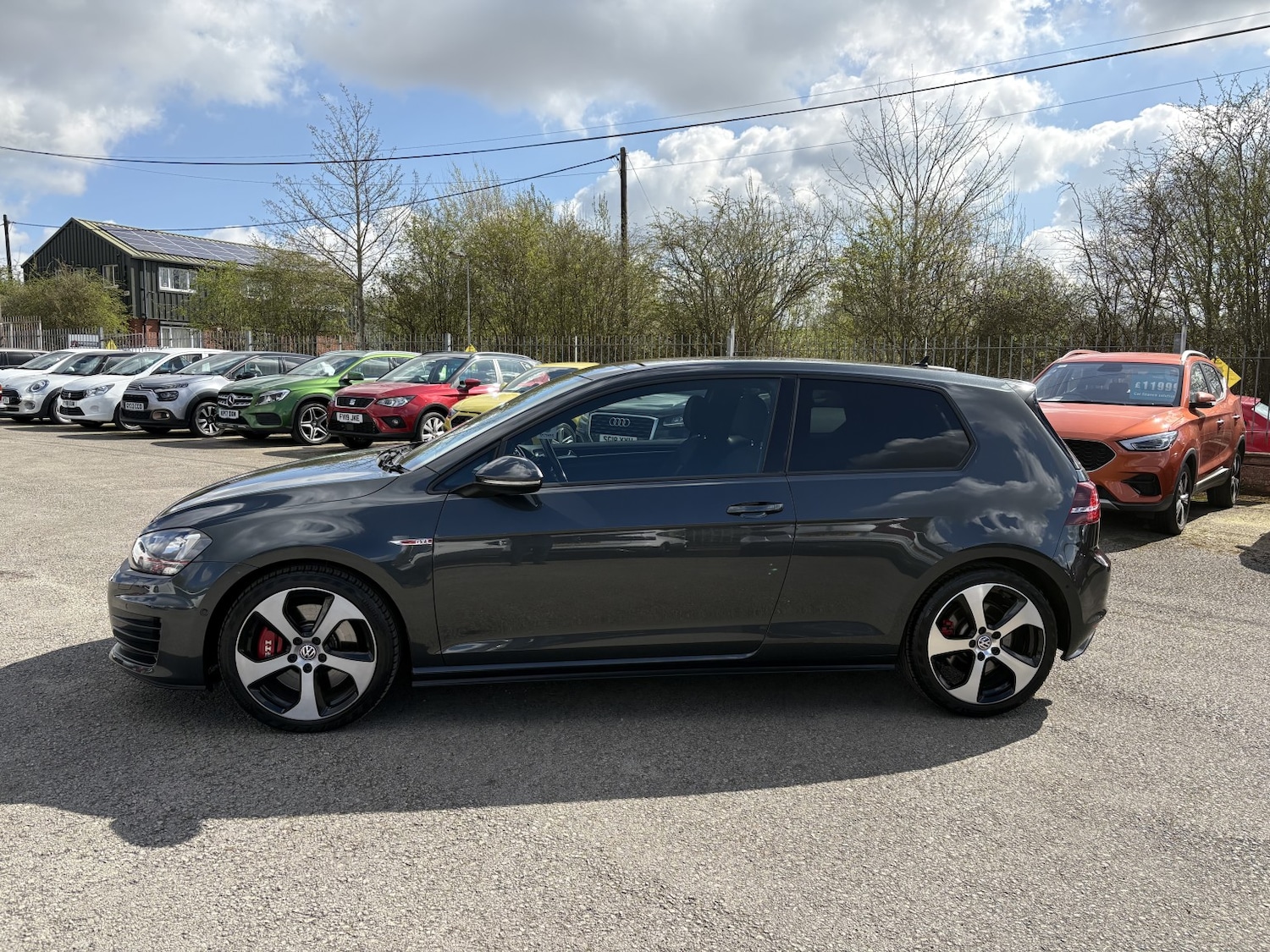 Used Volkswagen Golf 2017 for sale - 78112168: Photo 4