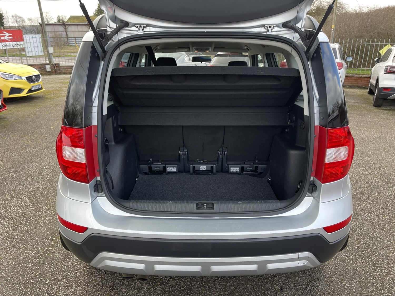 Used Skoda Yeti 2016 for sale - 77881133: Photo 11