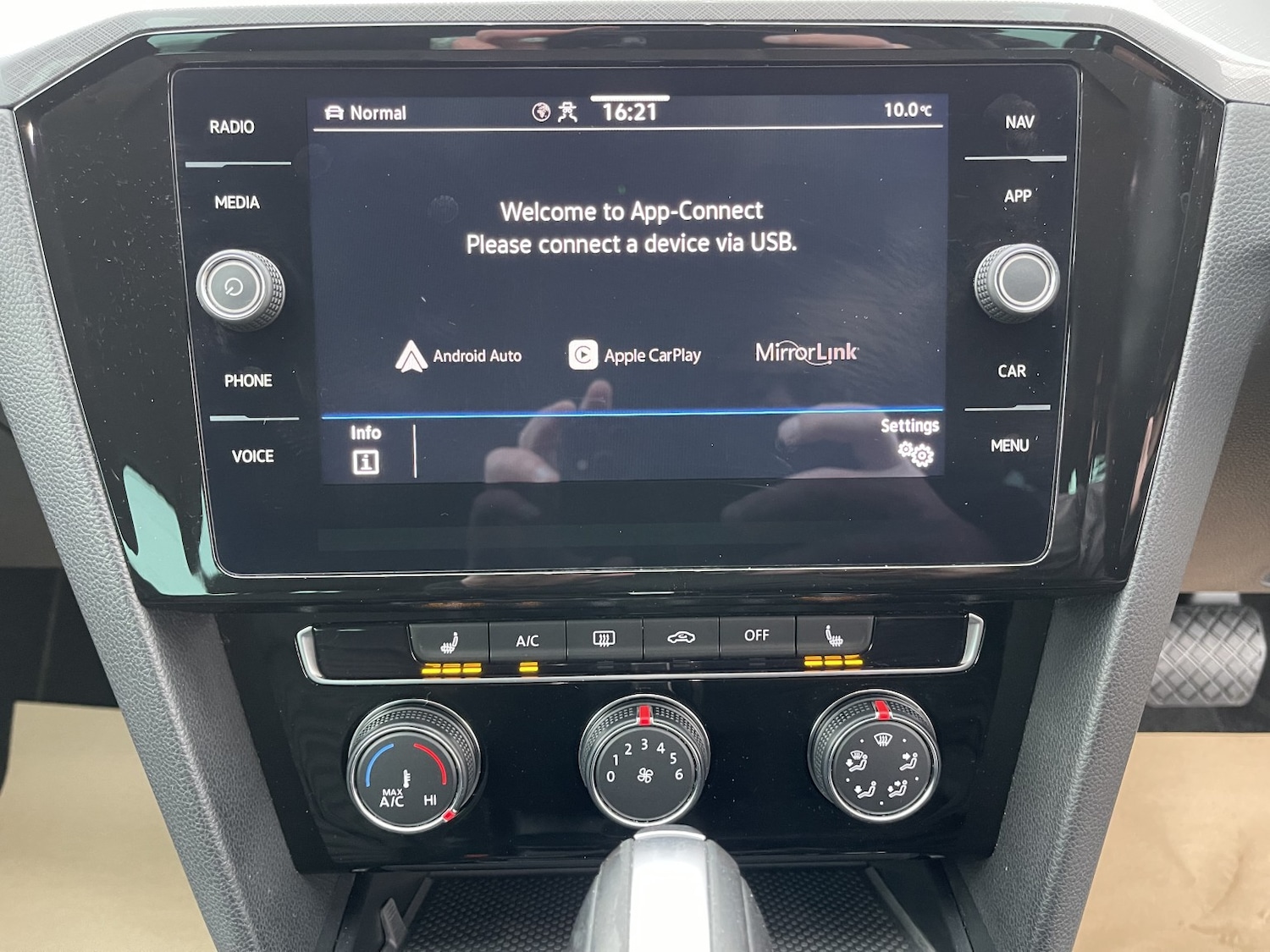 Used Volkswagen Passat 2020 for sale - 77851477: Photo 48