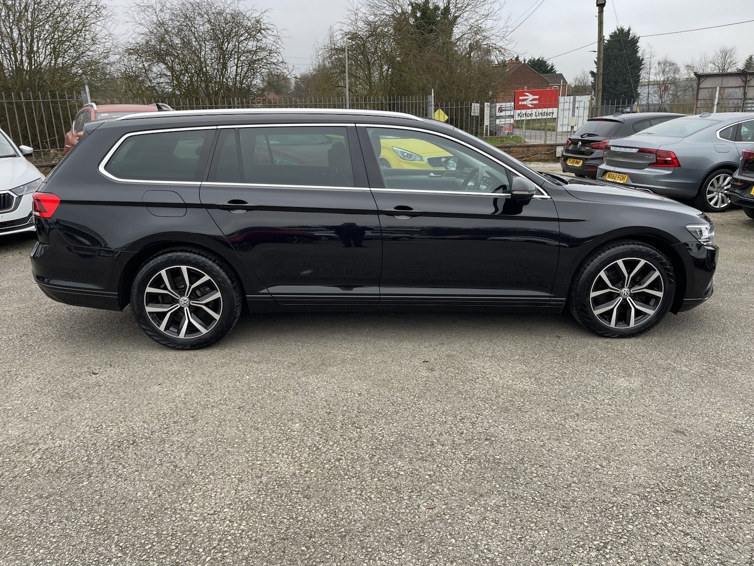 Used Volkswagen Passat 2020 for sale - 77851477: Photo 7