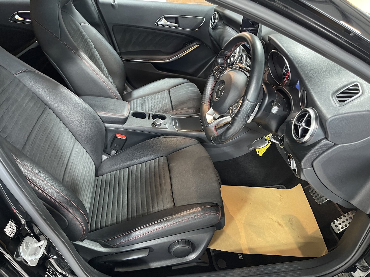 Used Mercedes-Benz A-Class 2016 for sale - 77851371: Photo 15