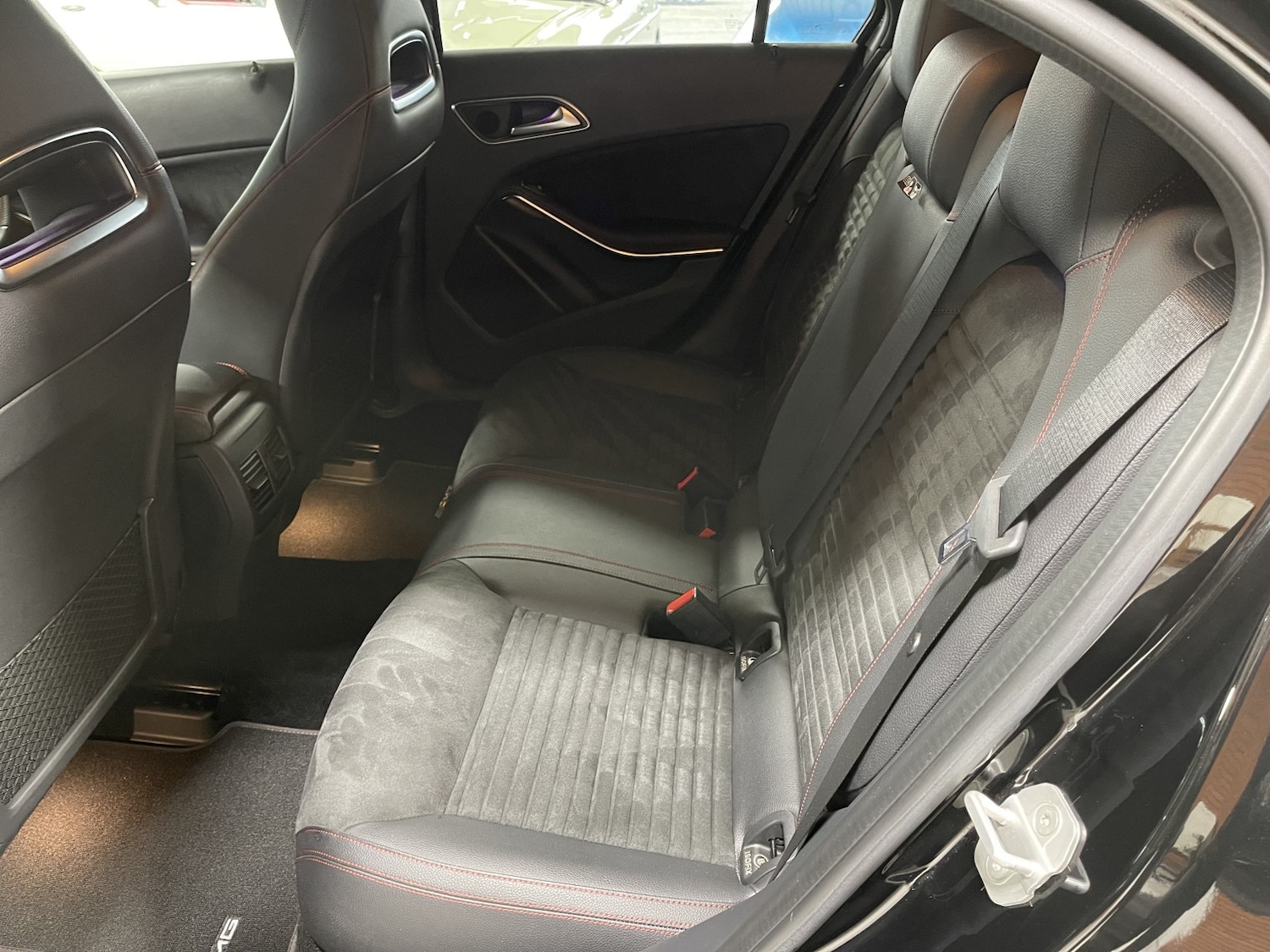 Used Mercedes-Benz A-Class 2016 for sale - 77851371: Photo 31