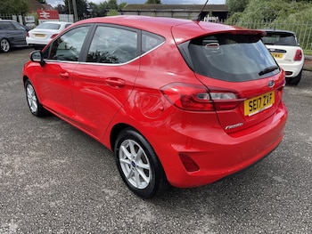 Used Ford Fiesta 2017 for sale - 78932484: Photo