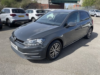 Used Volkswagen Golf 2018 for sale - 78489098: Photo