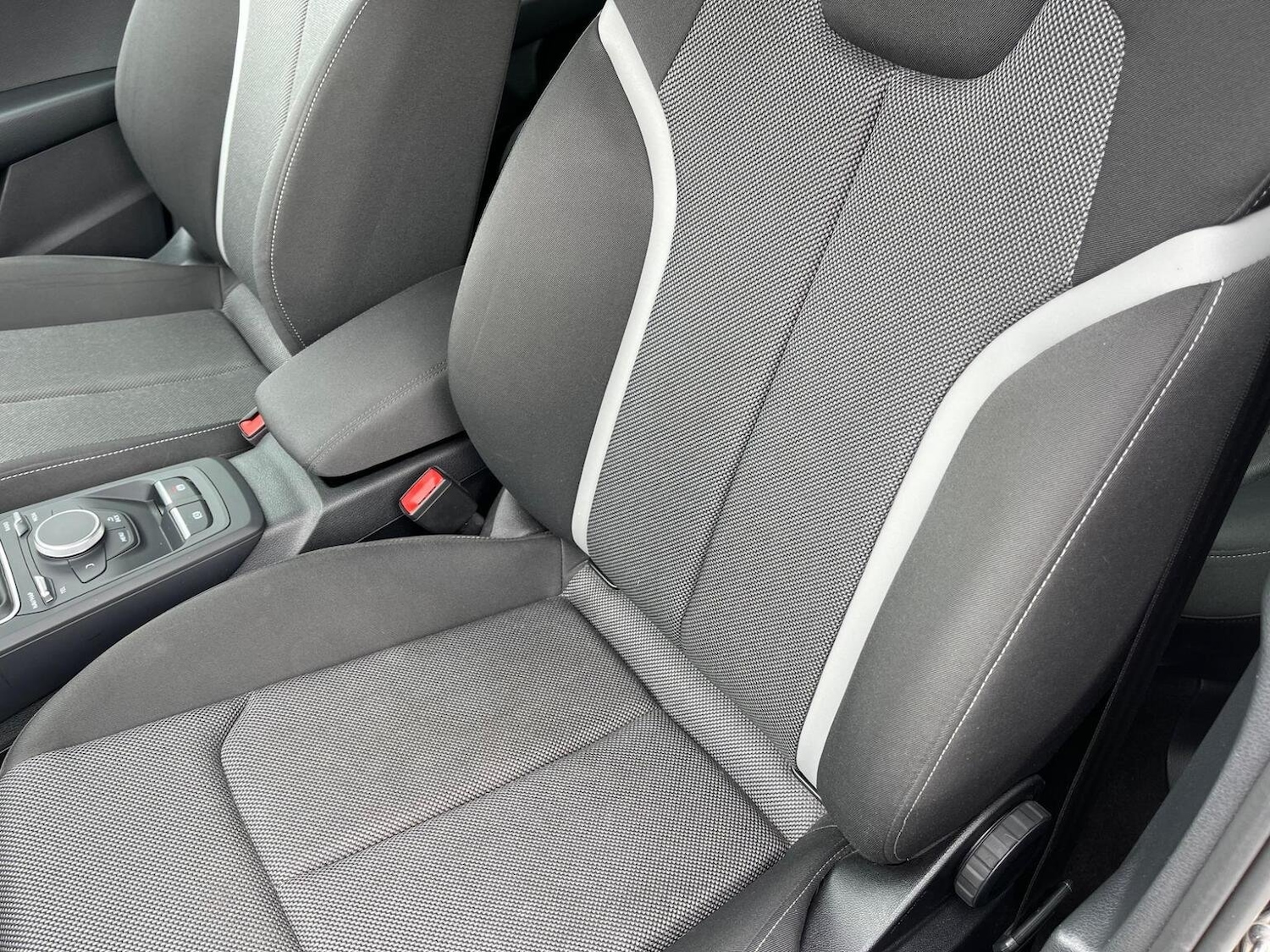 Used Audi Q2 2018 for sale - 76712609: Photo 28