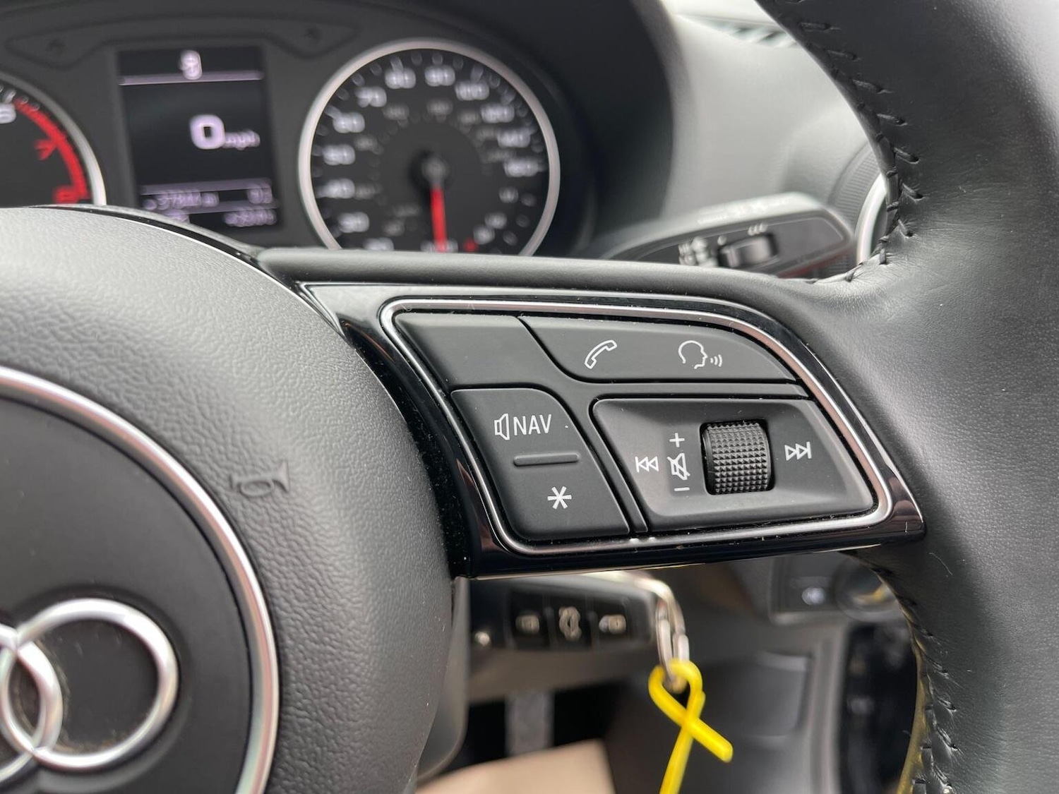 Used Audi Q2 2018 for sale - 76712609: Photo 32