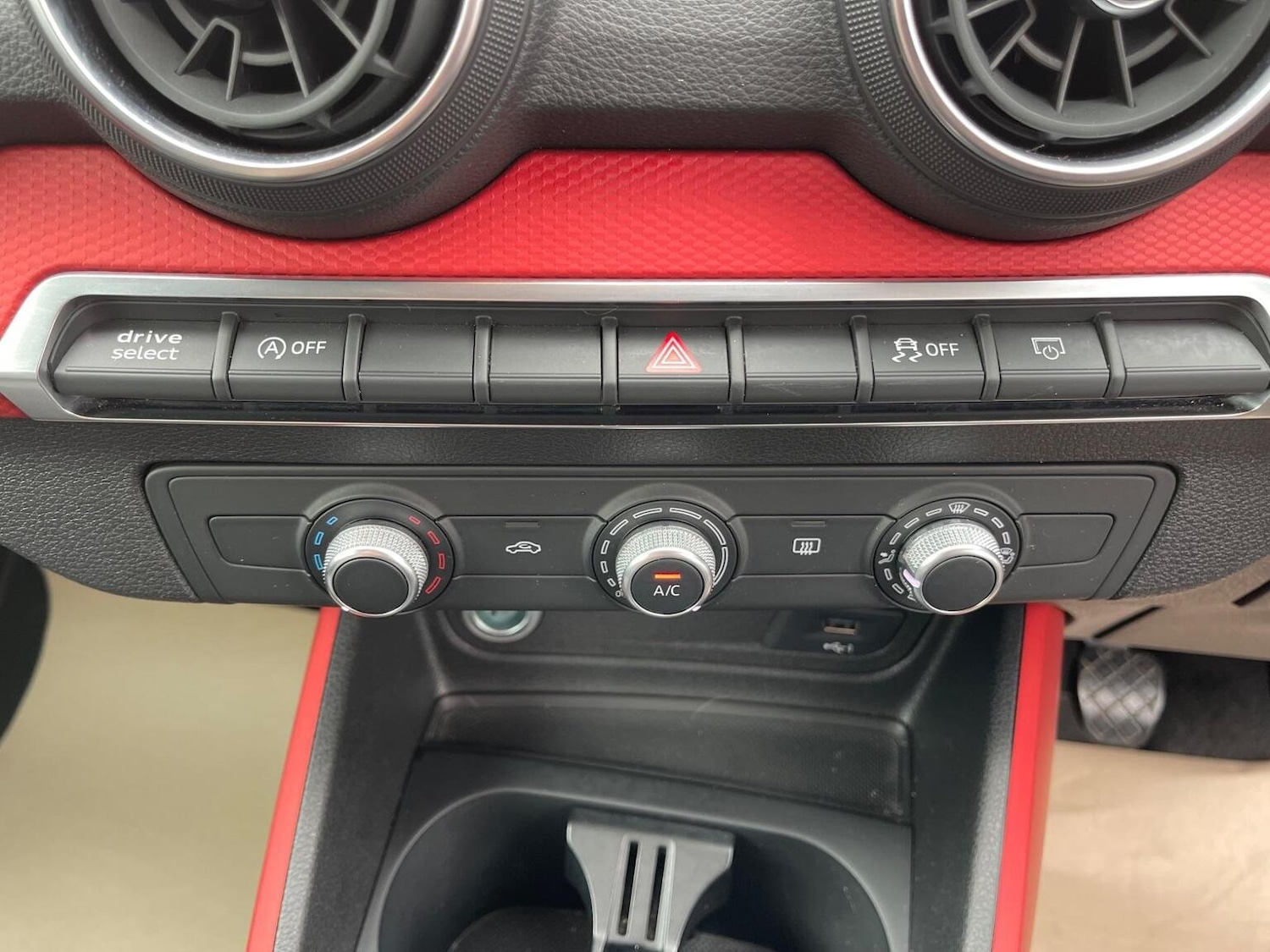 Used Audi Q2 2018 for sale - 76712609: Photo 41