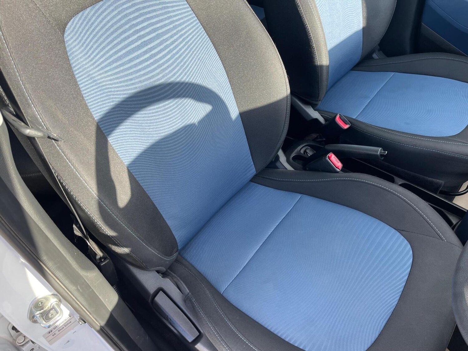 Used Hyundai i10 2015 for sale - 76713047: Photo 11