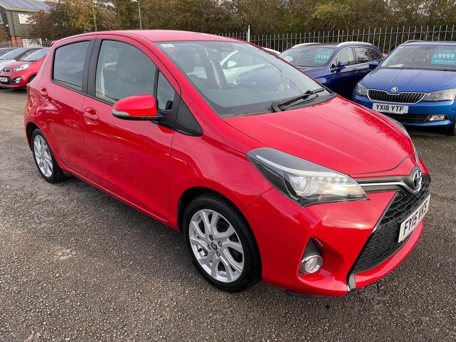 Used Toyota Yaris 2015 for sale - 76712545: Photo 1