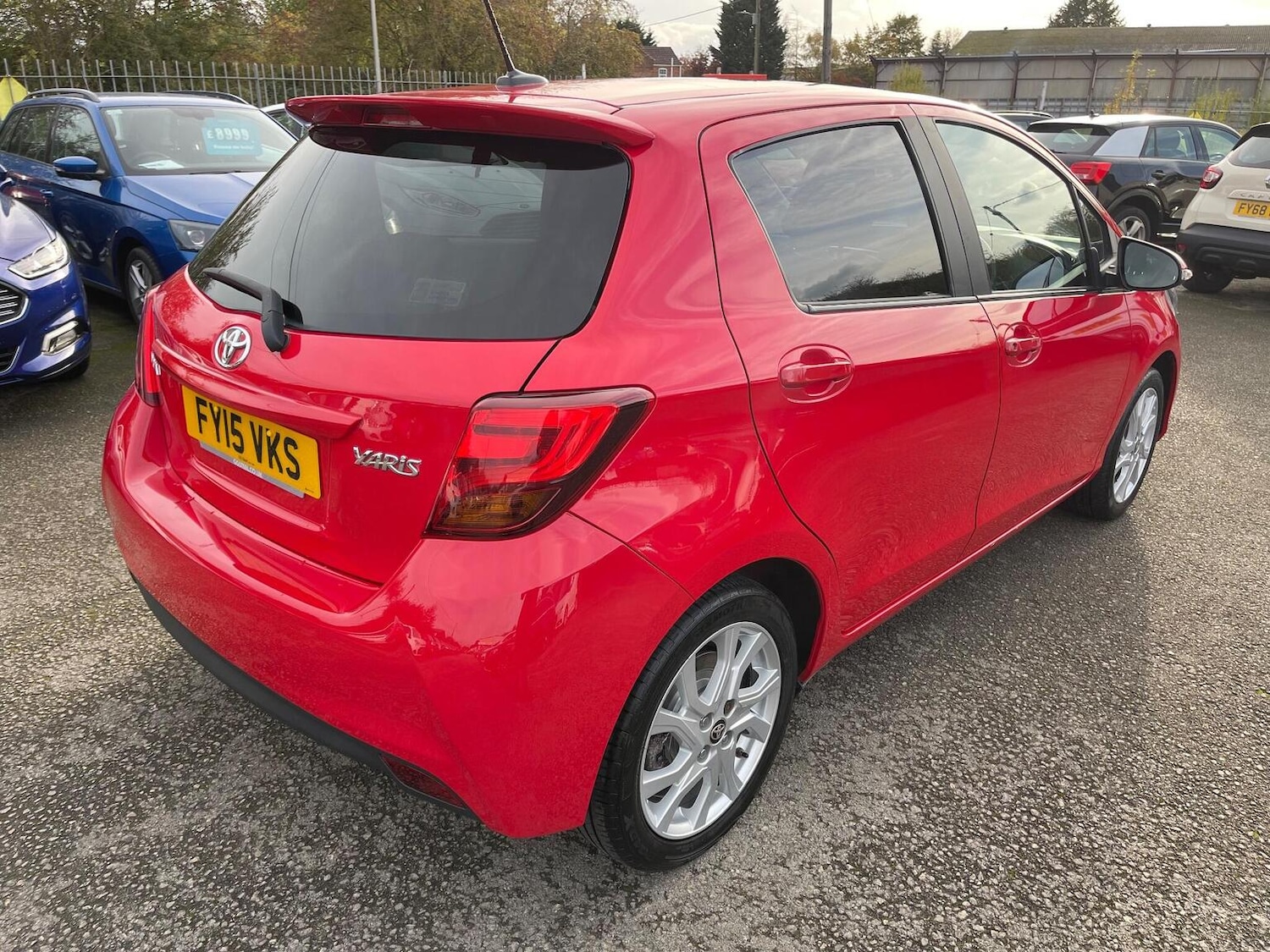 Used Toyota Yaris 2015 for sale - 76712545: Photo 8