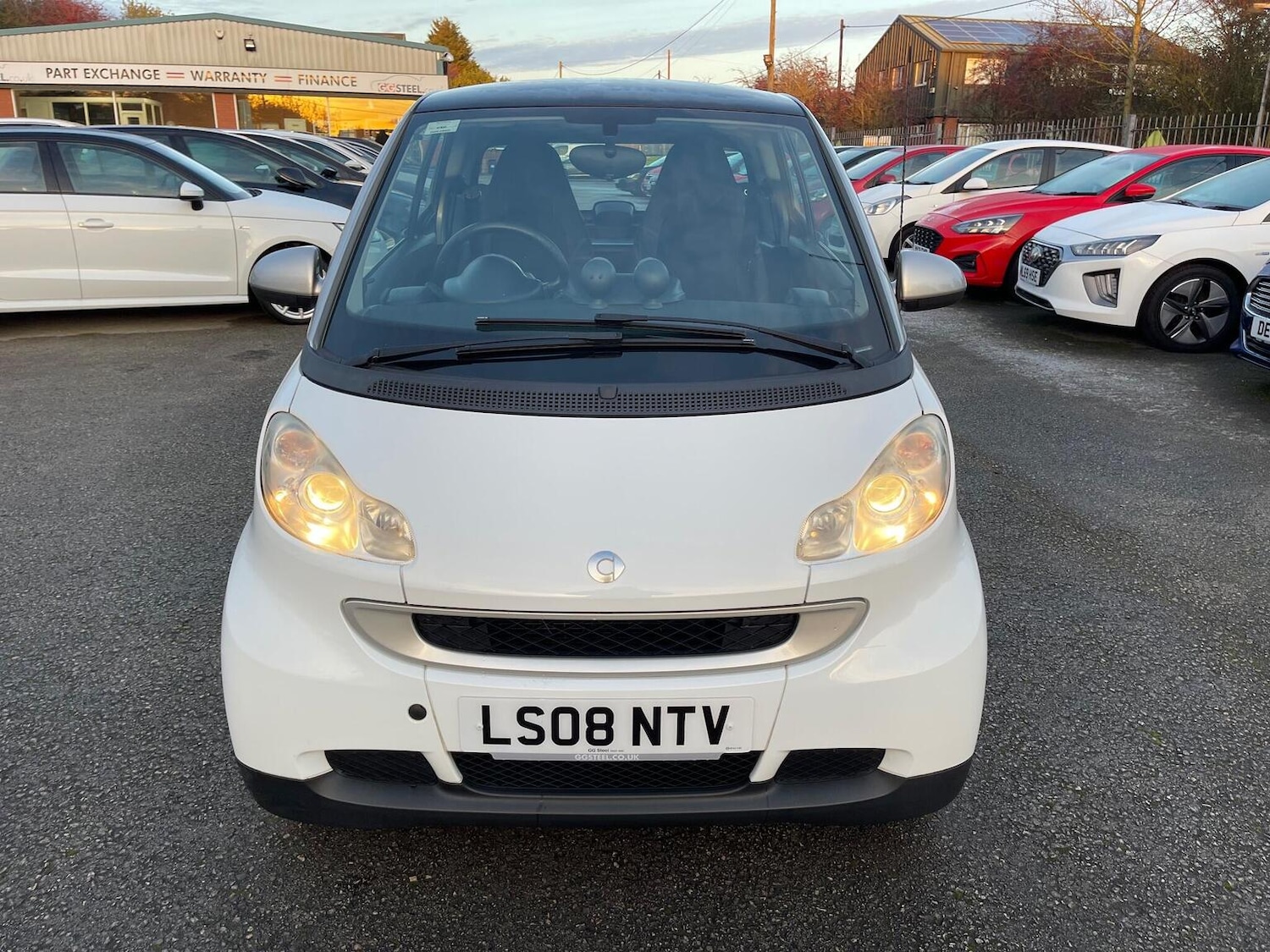 Used smart fortwo 2008 for sale - 76712997: Photo 2