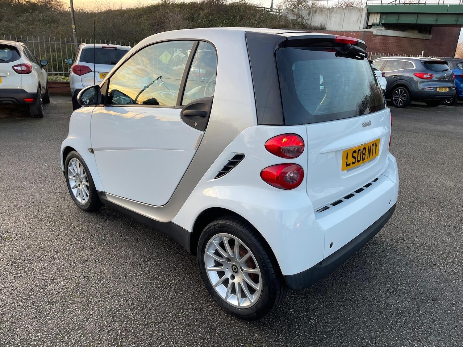 Used smart fortwo 2008 for sale - 76712997: Photo 4