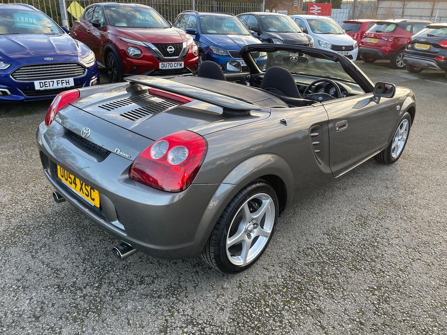 Used Toyota MR2 2004 for sale - 76911062: Photo 15