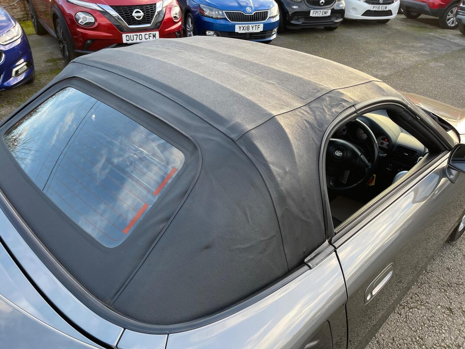 Used Toyota MR2 2004 for sale - 76911062: Photo 37