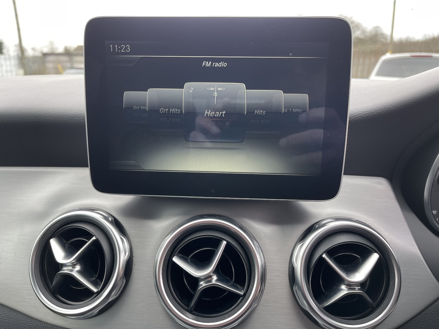 Used Mercedes-Benz GLA 2017 for sale - 77851278: Photo 38