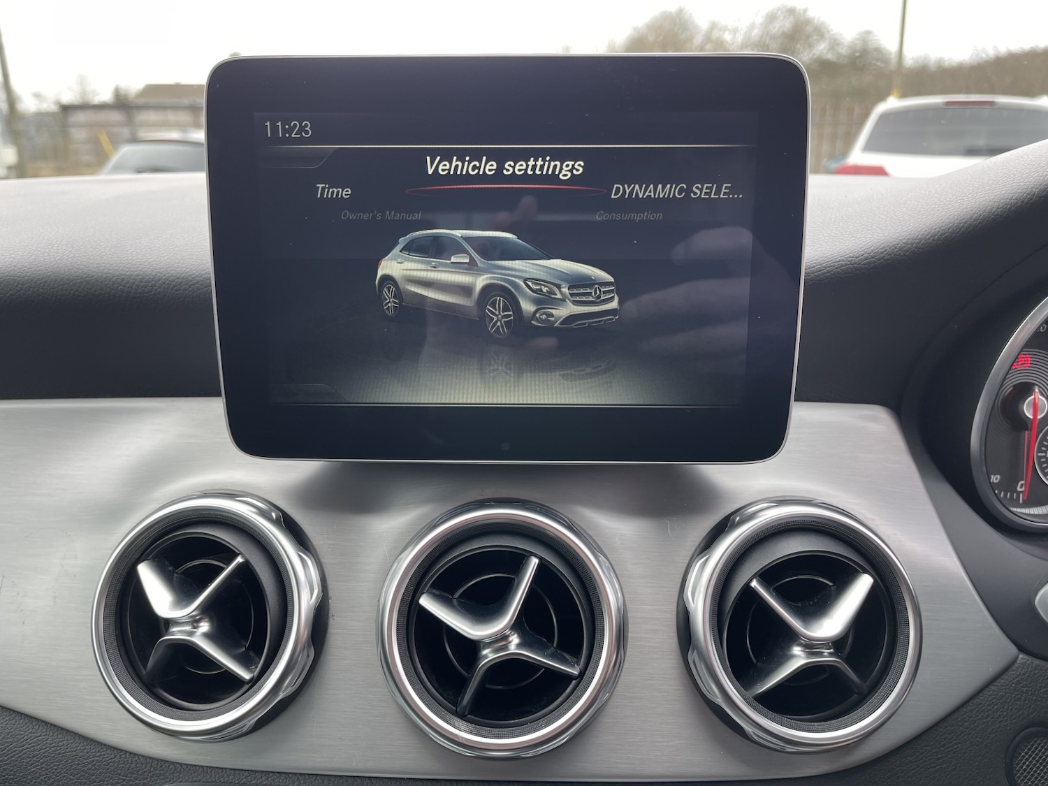 Used Mercedes-Benz GLA 2017 for sale - 77851278: Photo 41