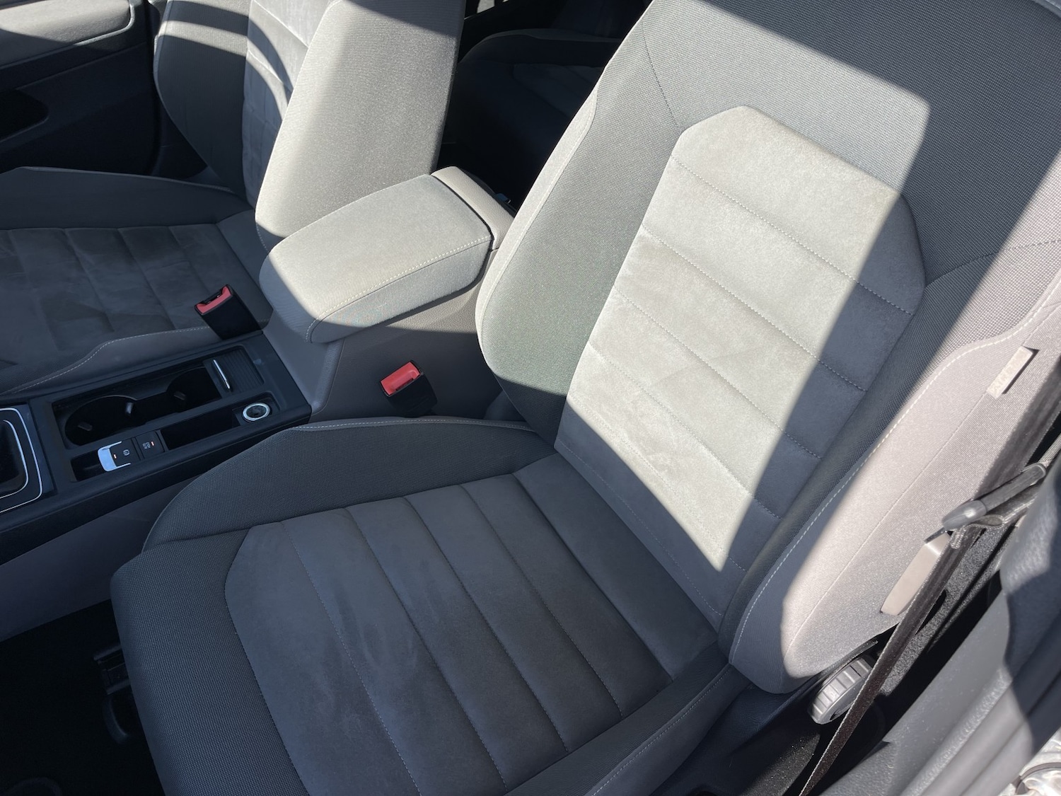 Used Volkswagen Golf 2016 for sale - 78201977: Photo 27