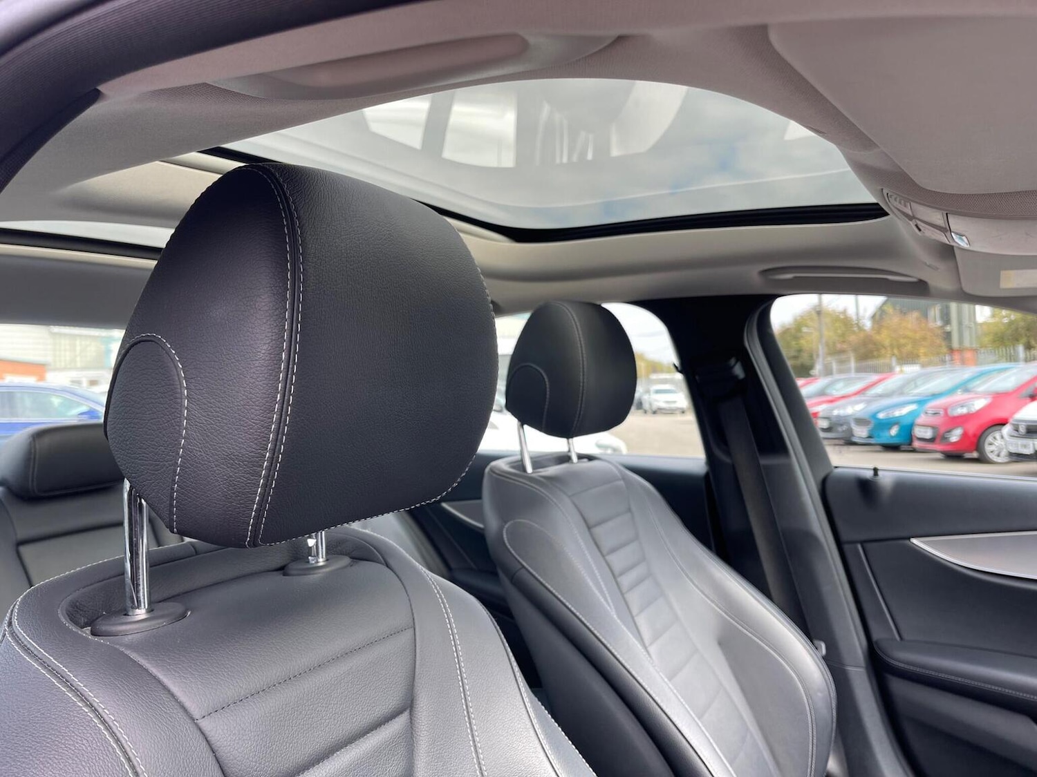 Used Mercedes-Benz E Class 2018 for sale - 76712946: Photo 23