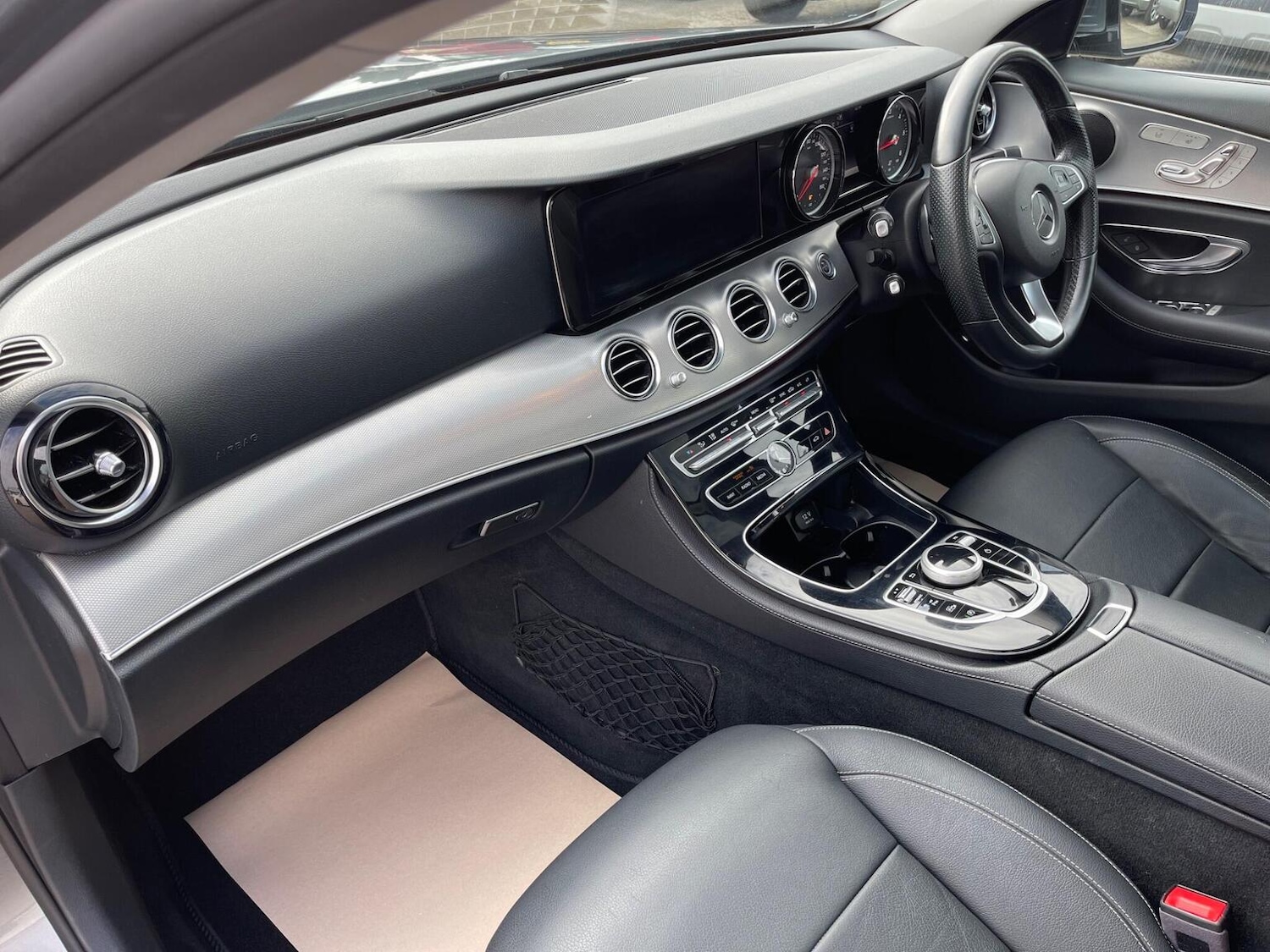 Used Mercedes-Benz E Class 2018 for sale - 76712946: Photo 24