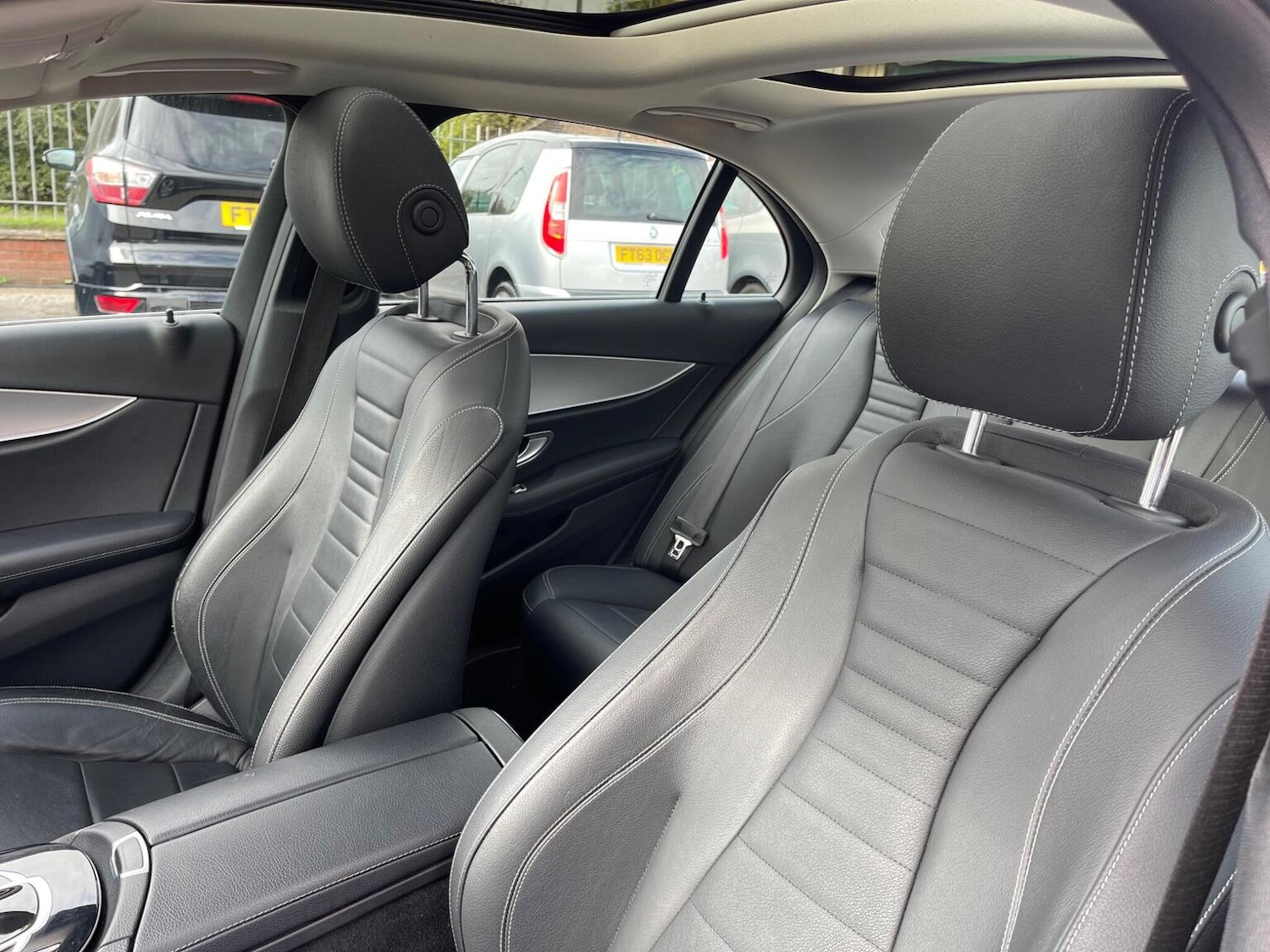 Used Mercedes-Benz E Class 2018 for sale - 76712946: Photo 32