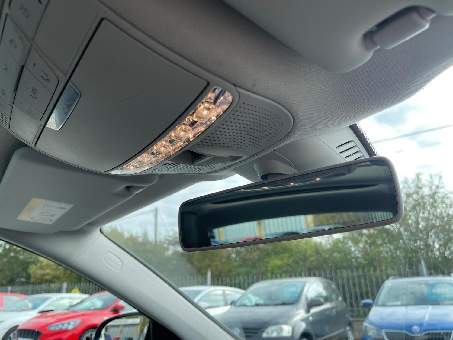 Used Mercedes-Benz E Class 2018 for sale - 76712946: Photo 55