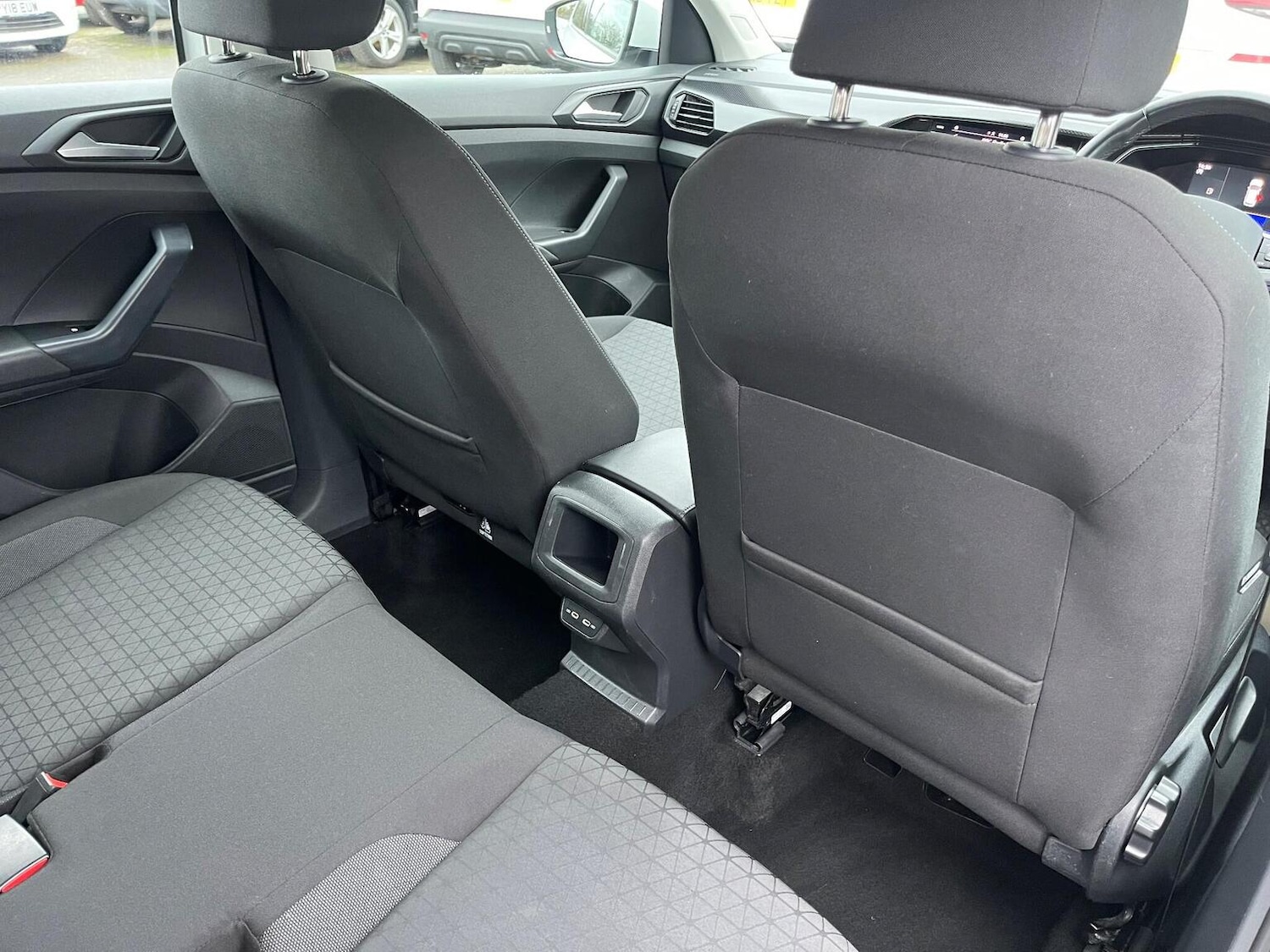 Used Volkswagen T-Cross 2022 for sale - 76884877: Photo 16