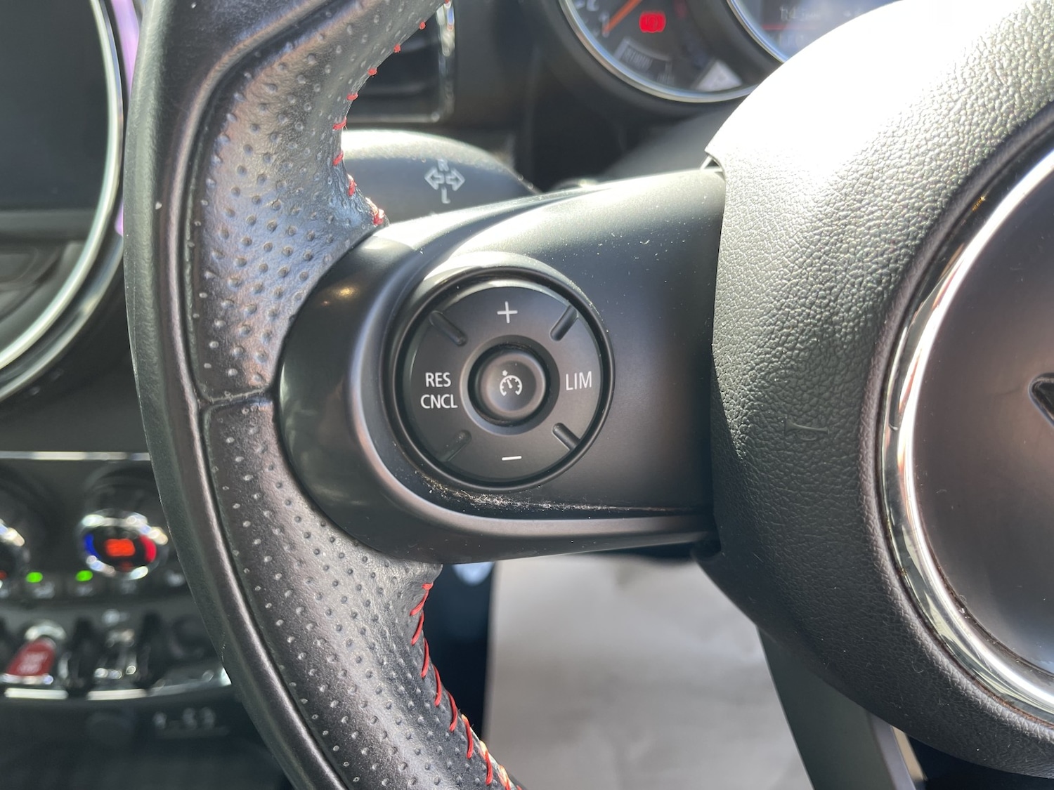 Used MINI Clubman 2015 for sale - 78056992: Photo 35