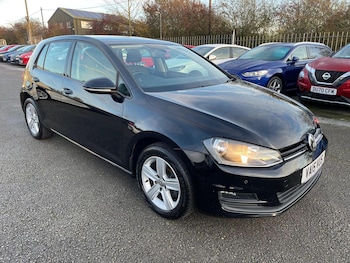 Used Volkswagen Golf 2015 for sale - 76712993: Photo