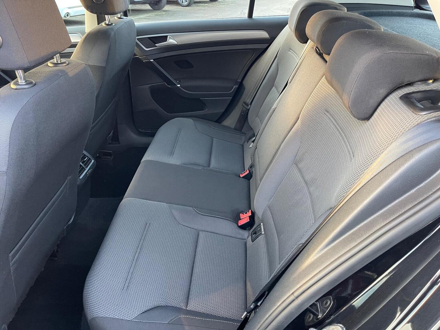 Used Volkswagen Golf 2015 for sale - 76712993: Photo 21