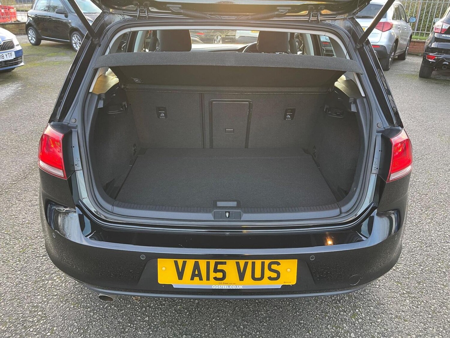 Used Volkswagen Golf 2015 for sale - 76712993: Photo 40