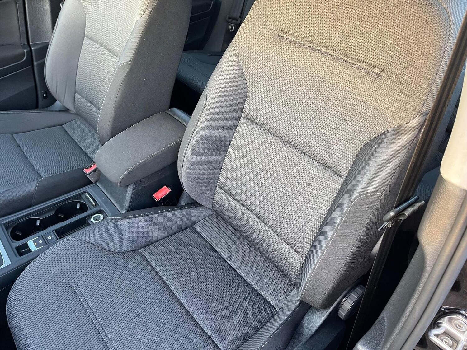 Used Volkswagen Golf 2015 for sale - 76712993: Photo 43