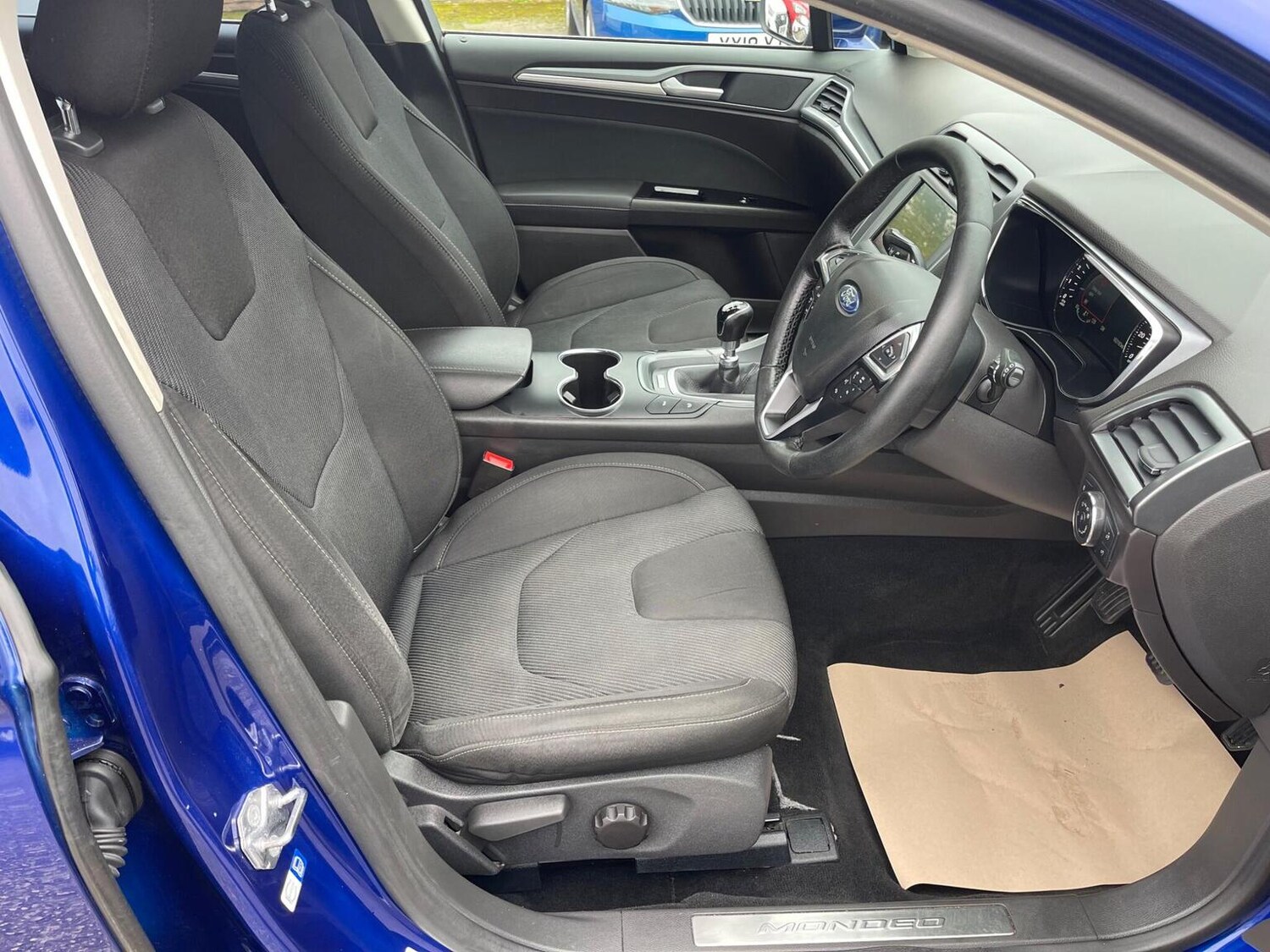 Used Ford Mondeo 2017 for sale - 76712996: Photo 14