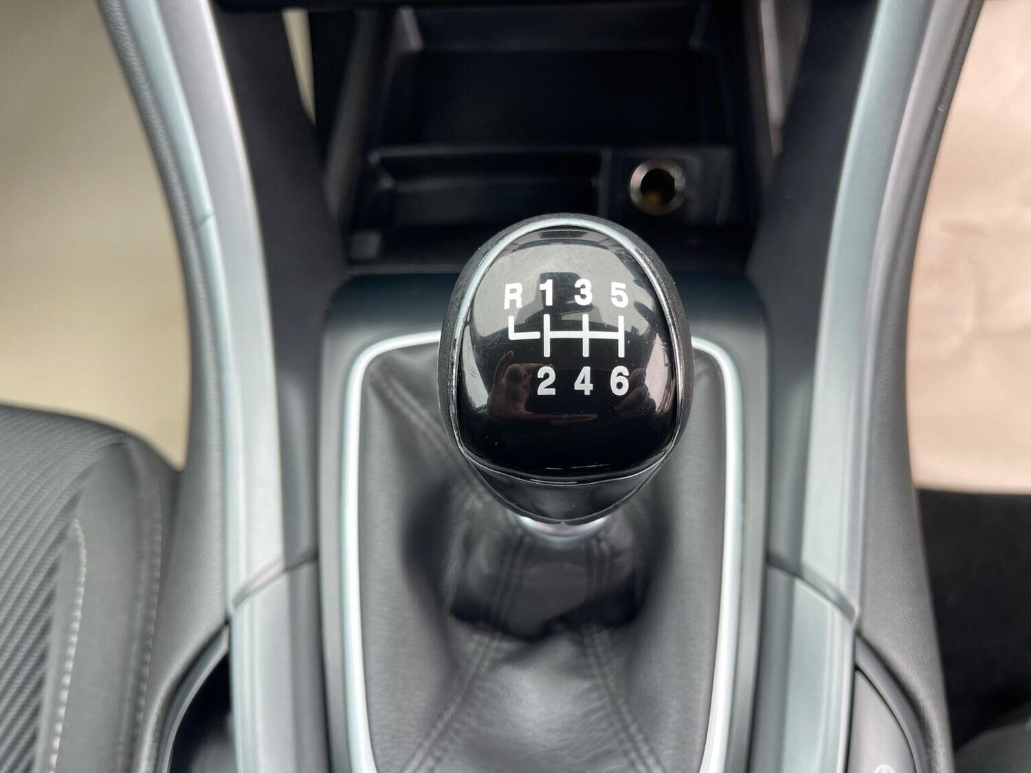 Used Ford Mondeo 2017 for sale - 76712996: Photo 38