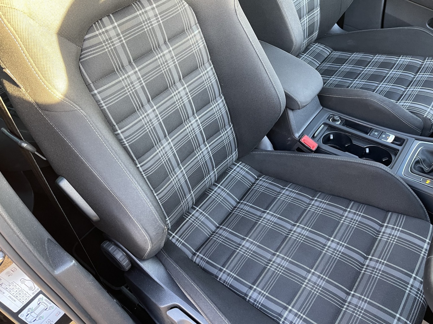 Used Volkswagen Golf 2016 for sale - 77213483: Photo 15