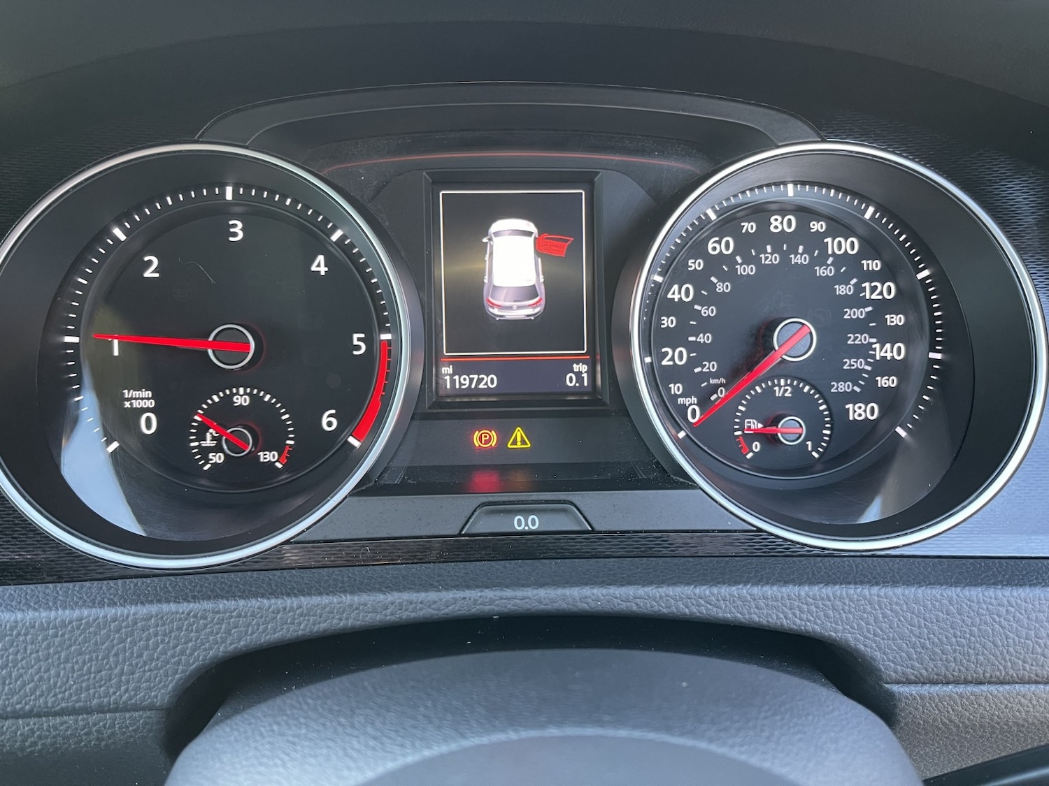 Used Volkswagen Golf 2016 for sale - 77213483: Photo 30