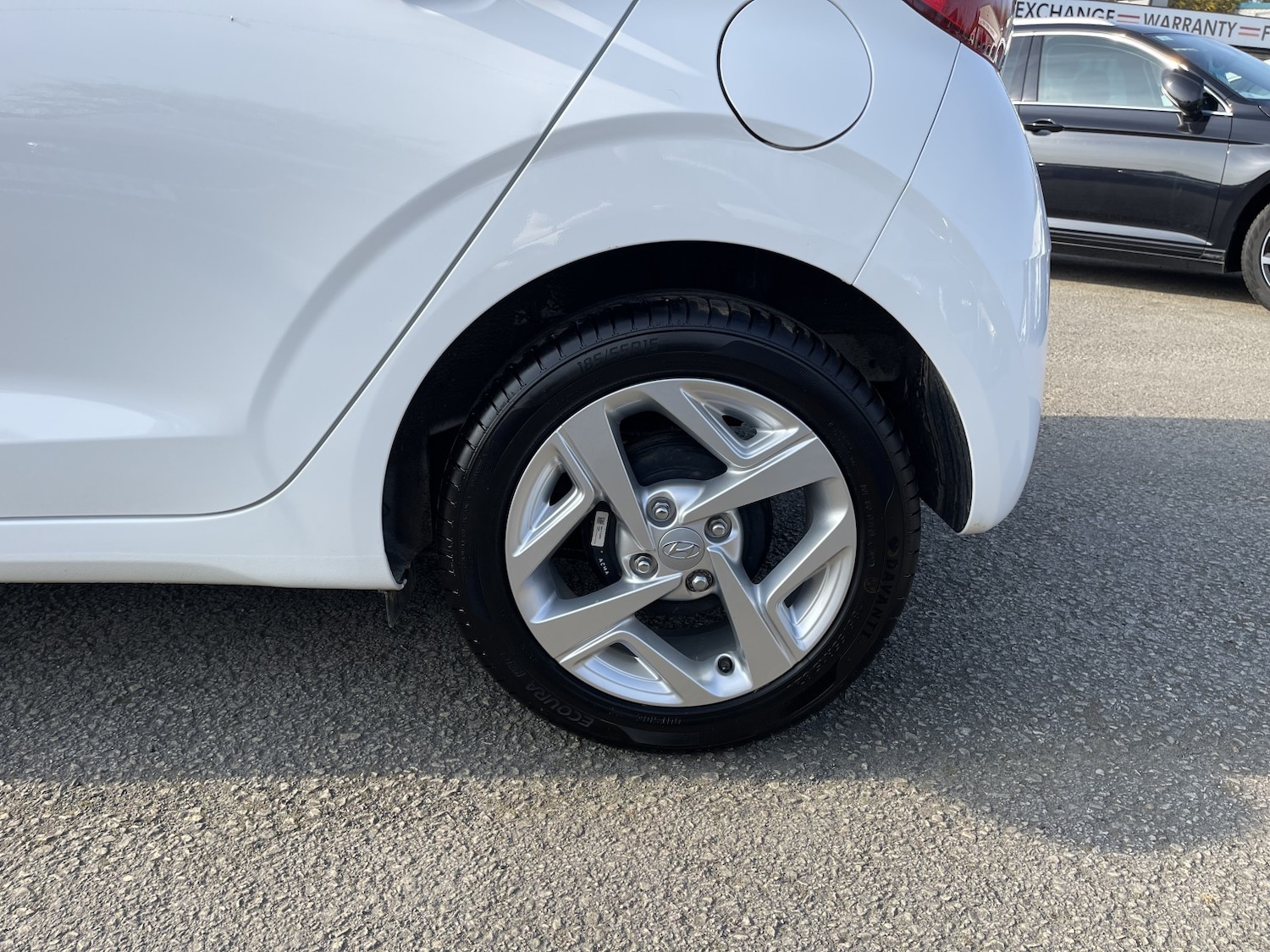 Used Hyundai i10 2020 for sale - 77953932: Photo 11