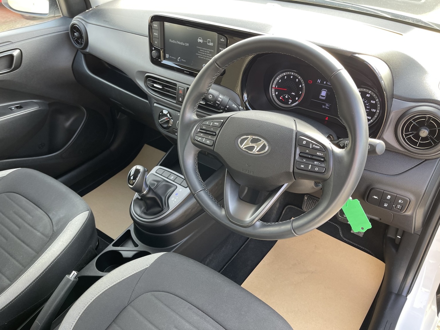 Used Hyundai i10 2020 for sale - 77953932: Photo 16