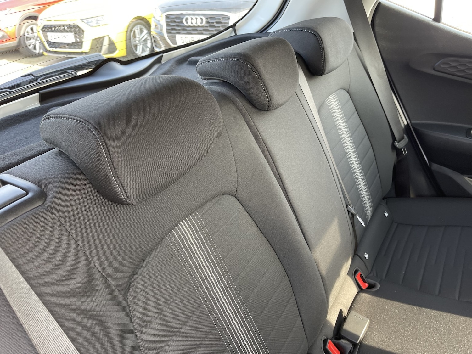 Used Hyundai i10 2020 for sale - 77953932: Photo 20