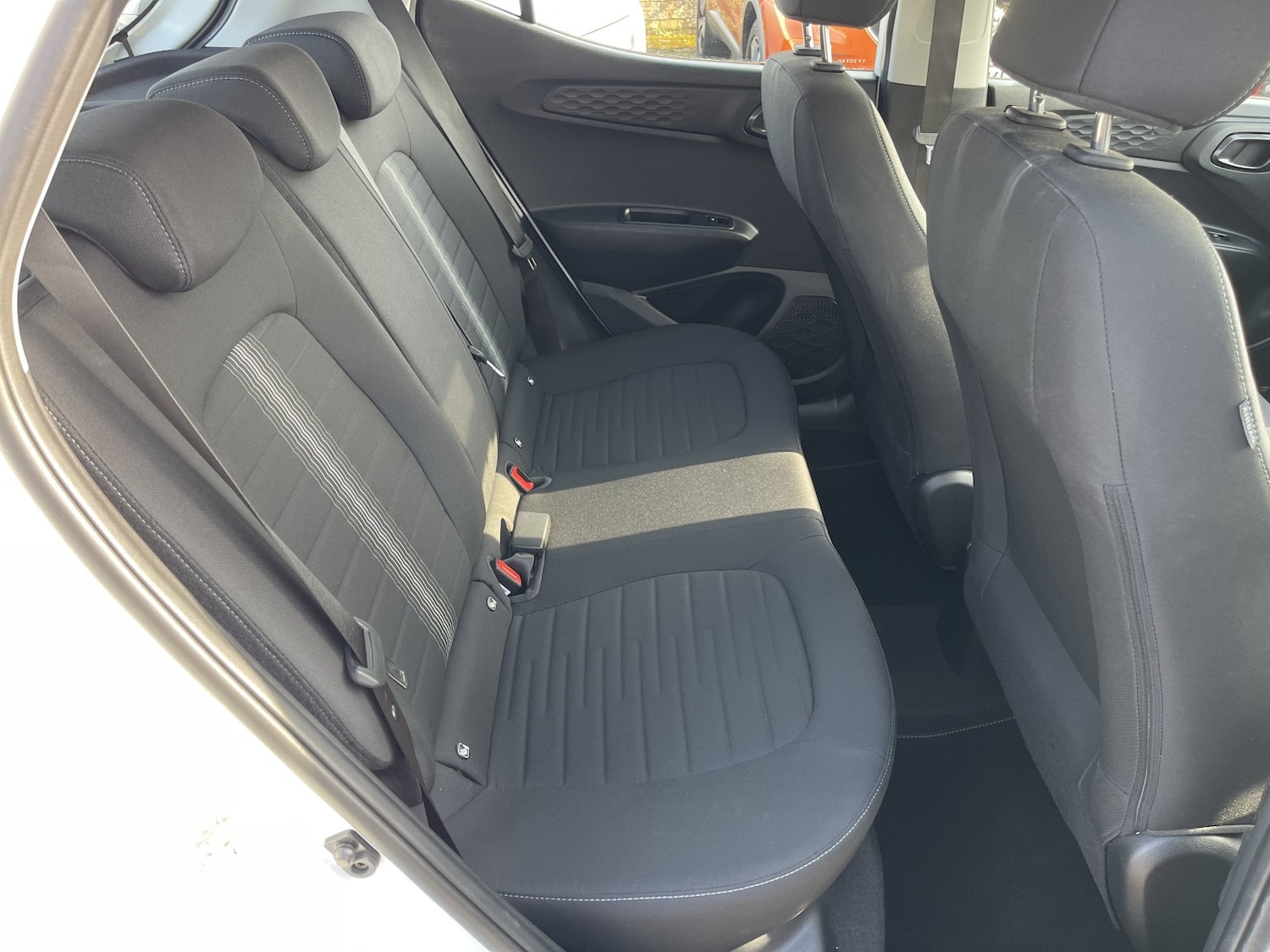 Used Hyundai i10 2020 for sale - 77953932: Photo 21