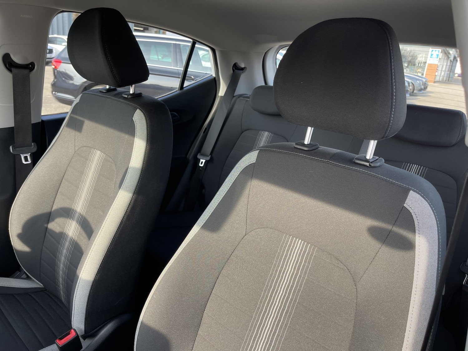 Used Hyundai i10 2020 for sale - 77953932: Photo 27