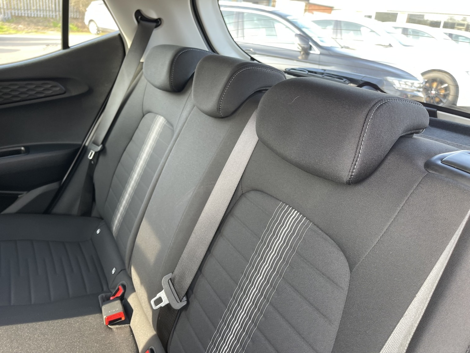 Used Hyundai i10 2020 for sale - 77953932: Photo 29