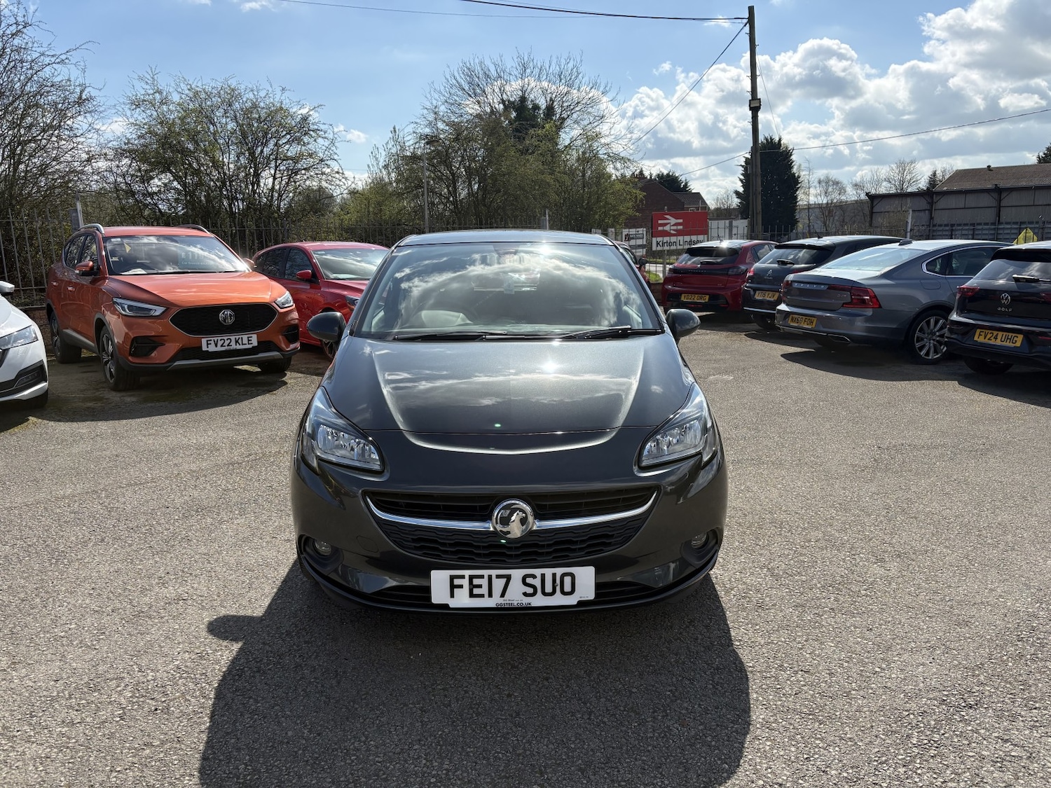 Used Vauxhall Corsa 2017 for sale - 78112078: Photo 2