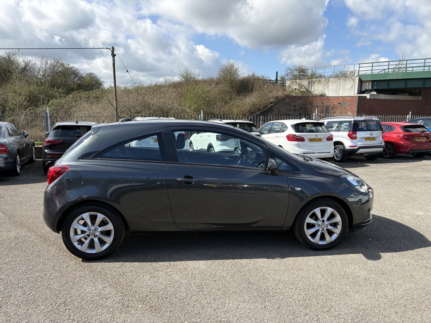 Used Vauxhall Corsa 2017 for sale - 78112078: Photo 8