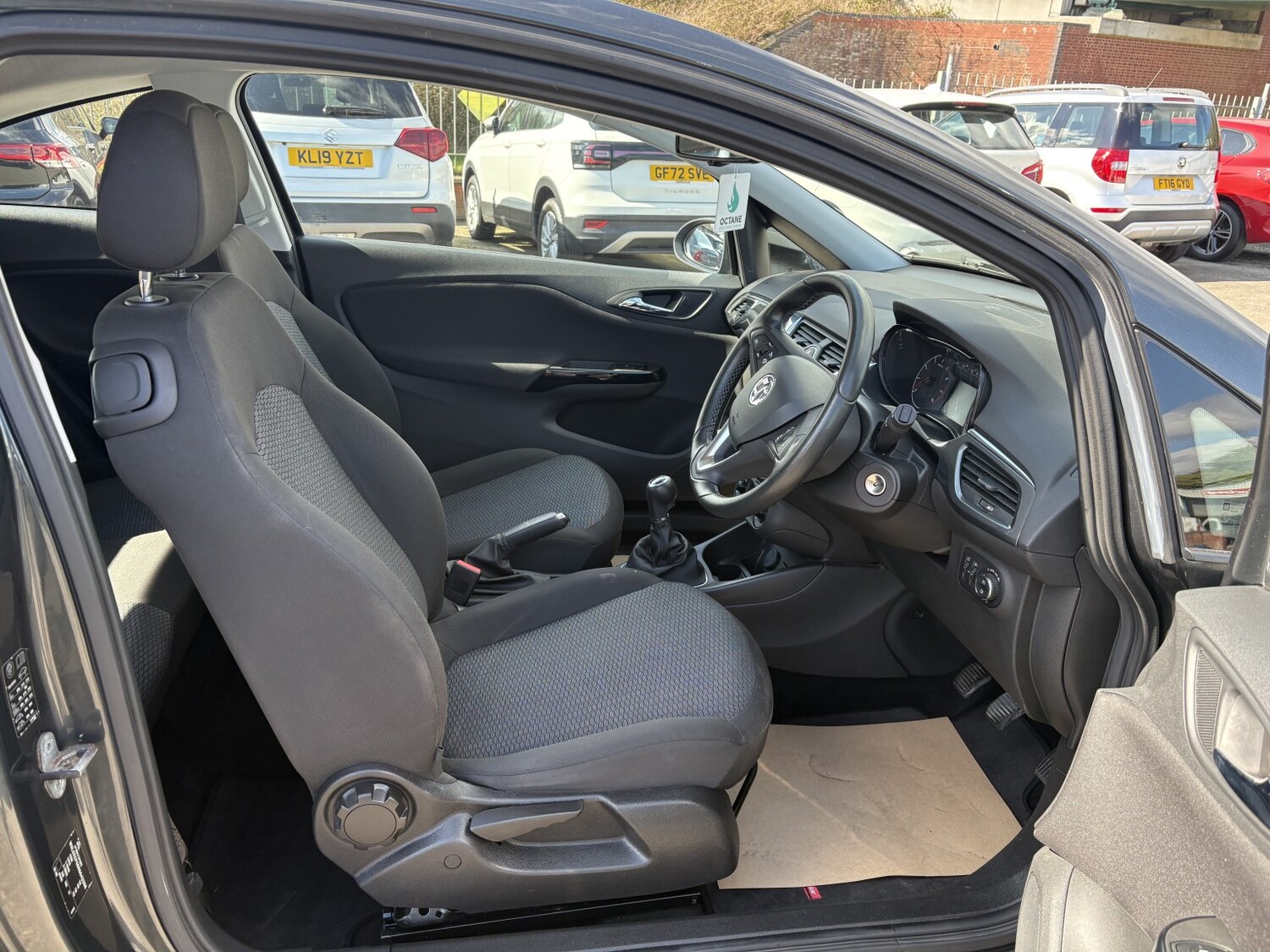 Used Vauxhall Corsa 2017 for sale - 78112078: Photo 9