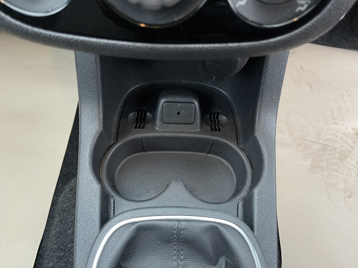 Used Vauxhall Corsa 2012 for sale - 77038954: Photo 38