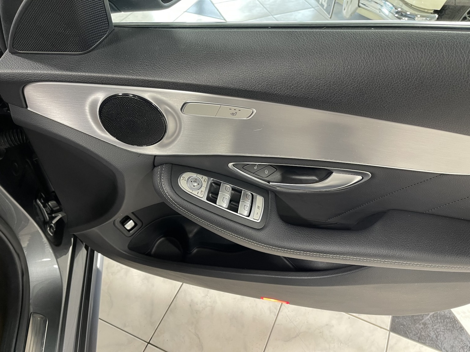 Used Mercedes-Benz C Class 2019 for sale - 77535906: Photo 12