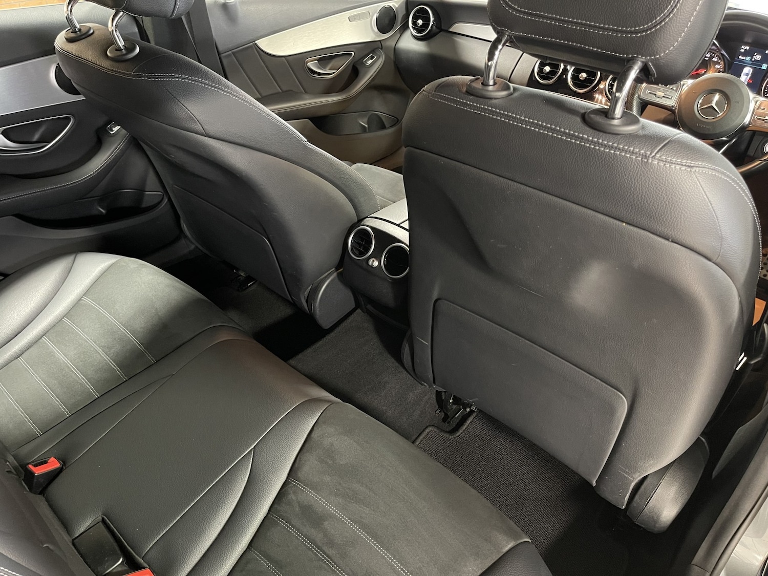 Used Mercedes-Benz C Class 2019 for sale - 77535906: Photo 20