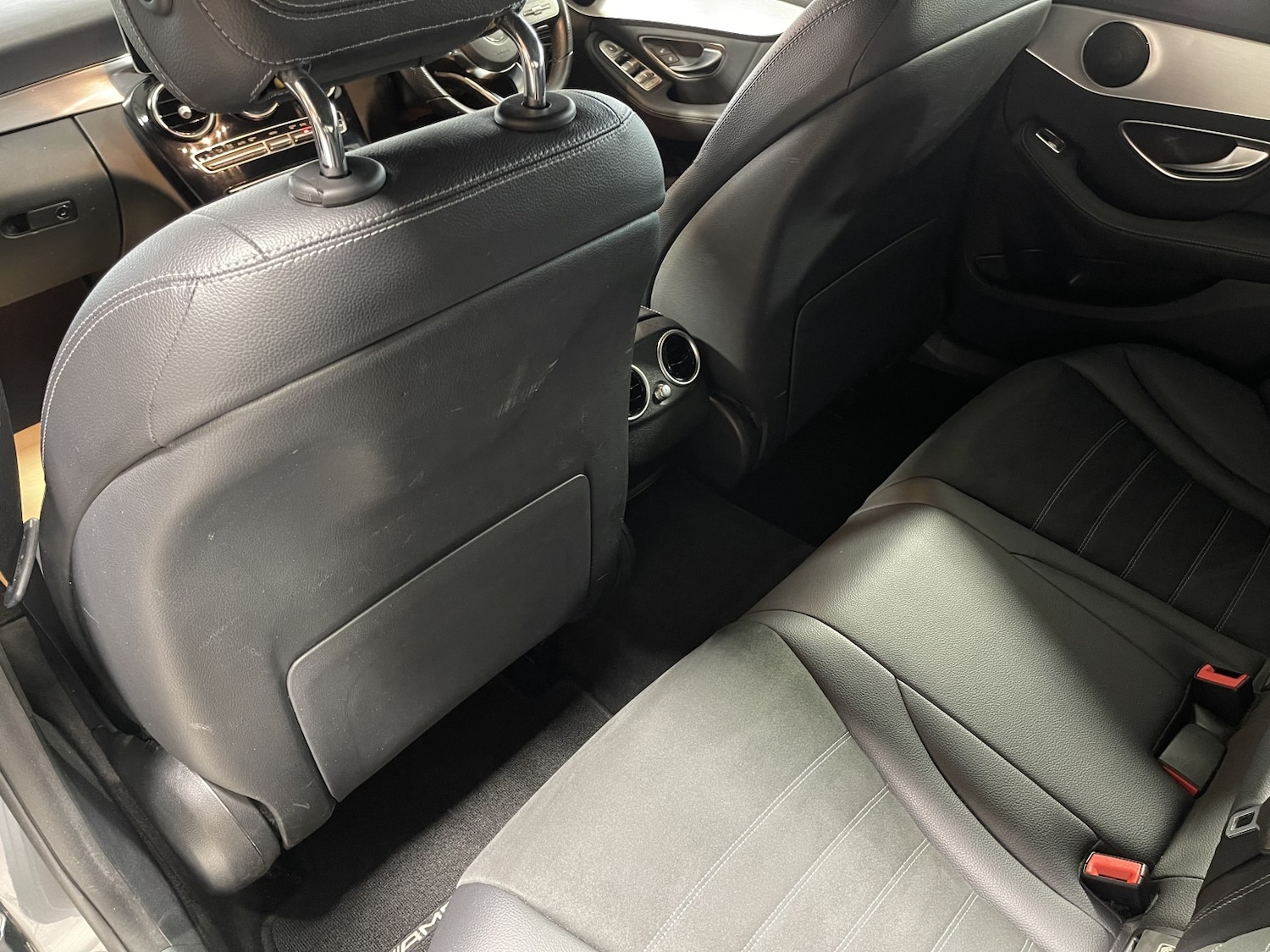 Used Mercedes-Benz C Class 2019 for sale - 77535906: Photo 24