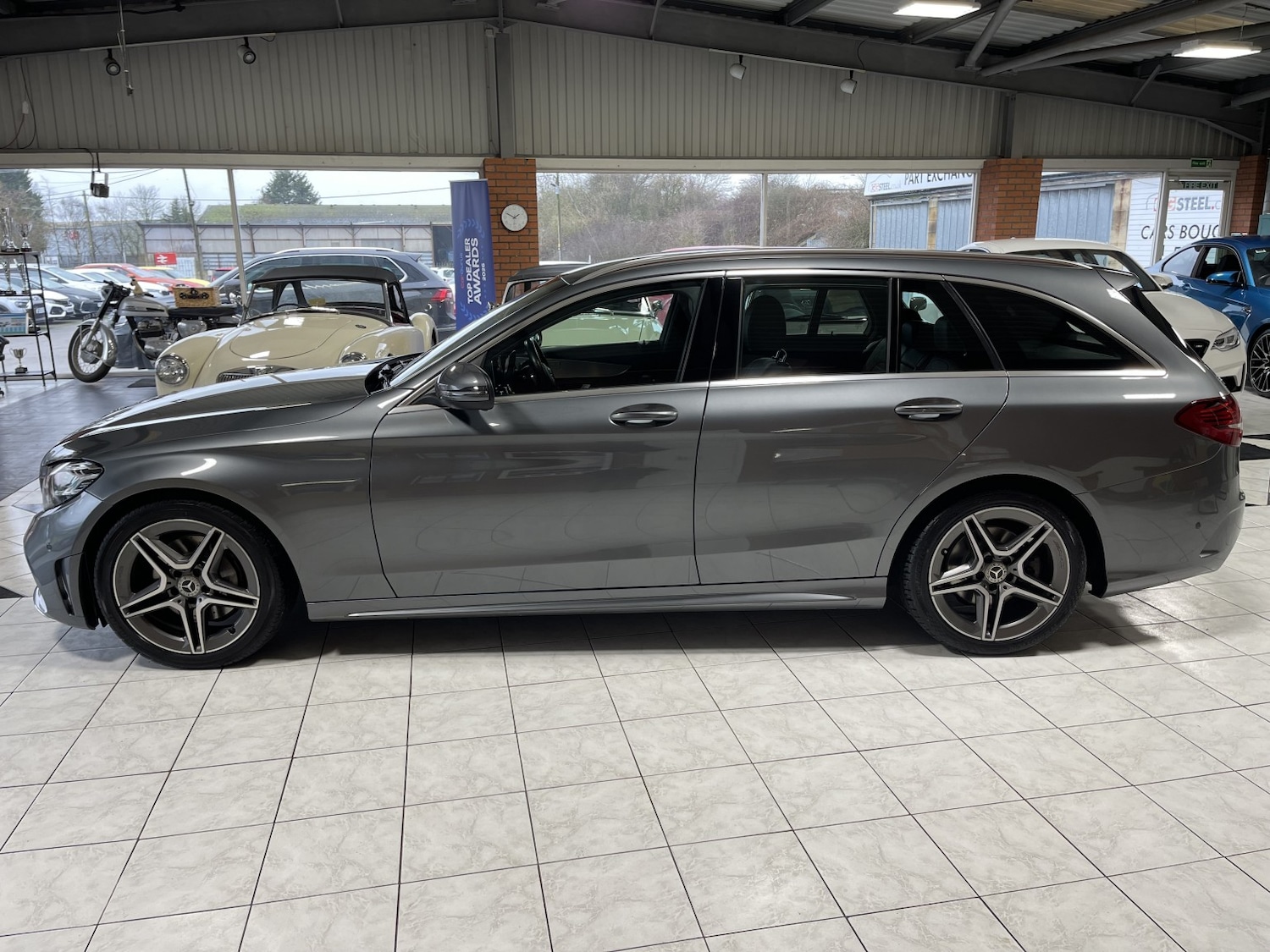 Used Mercedes-Benz C Class 2019 for sale - 77535906: Photo 8